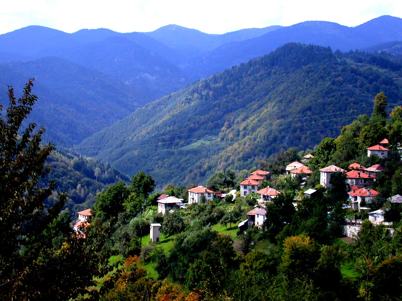 Top three of the most popular mountain resorts in Bulgaria. See this